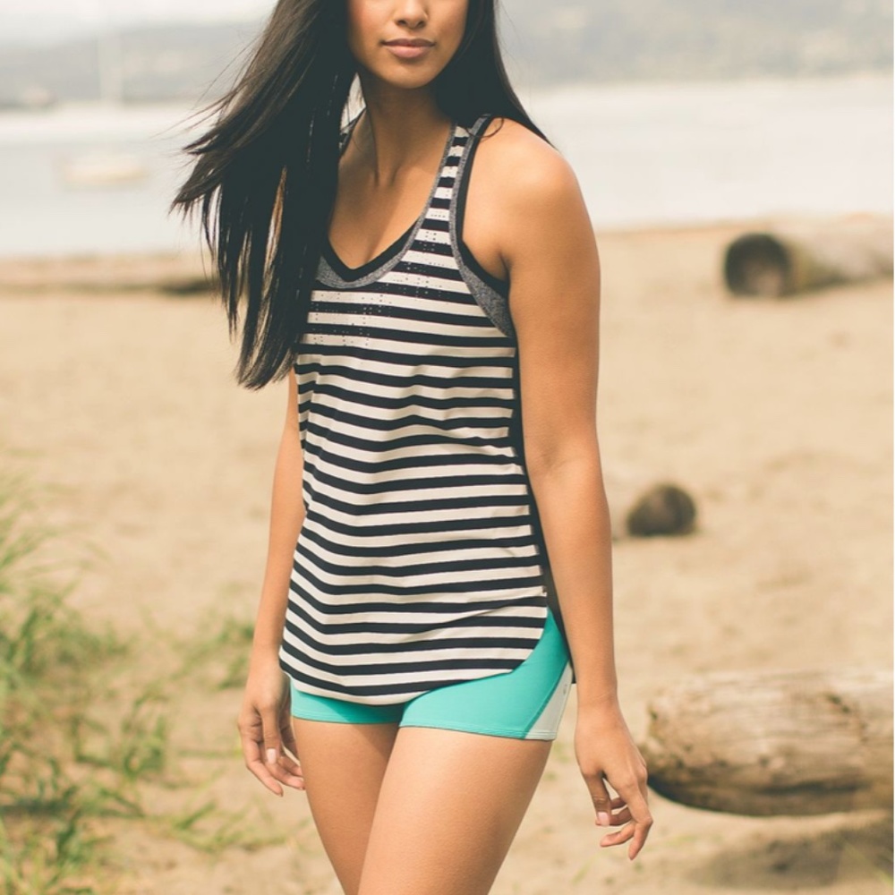 Lululemon Water Bound Singlet
